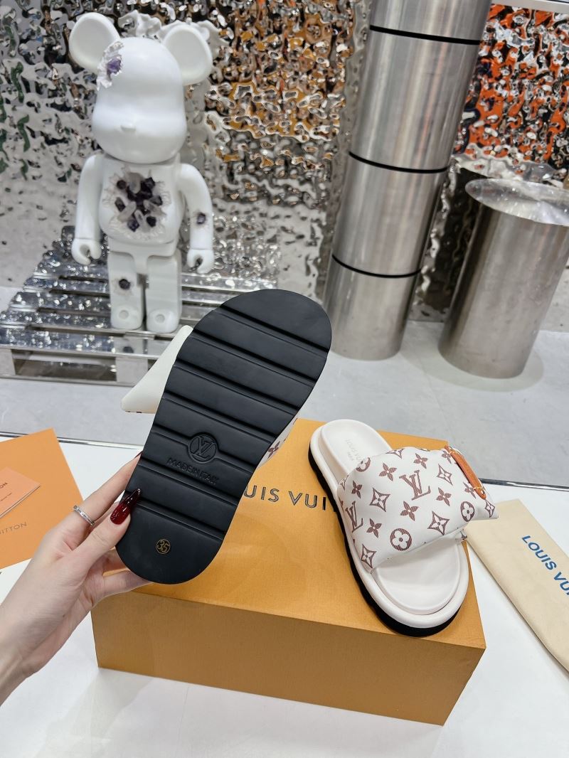 Louis Vuitton Slippers